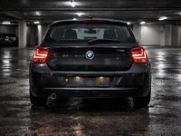 Gebraucht BMW 116 Advantage 136 PS (100 kW) 2014 Schwarz Kleinwagen
