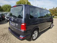 Gebraucht VW Multivan 150 PS (110 kW) 2018 Blau Van / Kleinbus