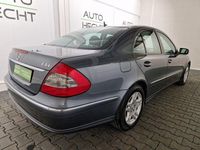 Gebraucht Mercedes E220 Elegance 170 PS (125 kW) 2009 Grau Limousine