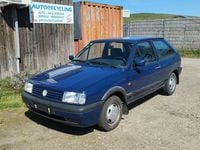 Second-hand VW Polo 45 CP (33 kW) 1994 Albastru Coupe