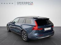 Gebraucht Volvo V60 Plus 455 PS (334 kW) 2022 Denim blue / metallic Kombi