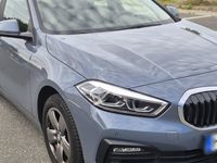 Gebraucht BMW 118 Advantage 140 PS (102 kW) 2019 Grau Kleinwagen