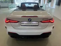 Gebraucht BMW 440 387 PS (284 kW) 2023 Mineralweiss metallic Cabrio