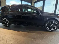 Gebraucht VW Golf VIII R-line 150 PS (110 kW) 2026 Schwarz Kombi