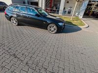 Gebraucht BMW 325 218 PS (160 kW) 2008 Schwarz Kombi