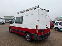 Second-hand Renault Master 150 CP (110 kW) 2014 Roșu Van