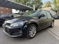 Gebraucht VW Golf VII LOUNGE 150 PS (110 kW) 2015 Deep black perleffekt Kleinwagen