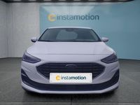 Gebraucht Ford Focus Titanium 125 PS (91 kW) 2024 Weiß Limousine