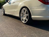 Gebraucht Mercedes E350 Avantgarde 231 PS (169 kW) 2010 Weiß Cabrio