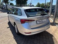 Gebraucht Skoda Octavia 116 PS (85 kW) 2021 Silber Kombi