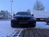 Gebraucht BMW 325 218 PS (160 kW) 2007 Blau Limousine