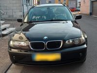 Gebraucht BMW 316 116 PS (85 kW) 2004 Schwarz Kombi