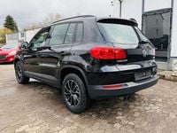 Gebraucht VW Tiguan Trendline 140 PS (102 kW) 2012 Schwarz SUV