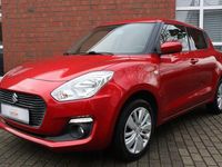 Gebraucht Suzuki Swift Comfort 90 PS (66 kW) 2017 Rot Kleinwagen