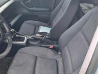 Gebraucht Audi A4 130 PS (95 kW) 2002 Blau Limousine