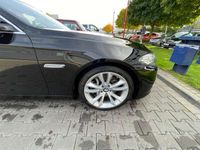 gebraucht BMW 530 530 d Touring Aut. Luxury Line