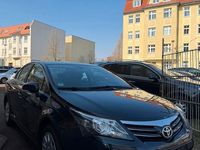 Gebraucht Toyota Avensis Sol 147 PS (108 kW) 2012 Grau Limousine