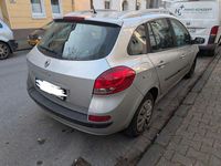 Gebraucht Renault Clio II Dynamique 75 PS (55 kW) 2008 Silber Limousine