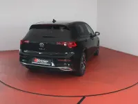 Gebraucht VW Golf VIII Move 150 PS (110 kW) 2024 Grenadillschwarz metallic (metallic) Limousine