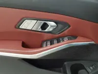 Gebraucht BMW 320 M Sport 190 PS (139 kW) 2023 Alpinweiß Kombi