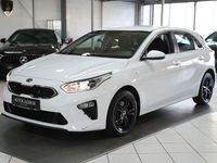 Gebraucht Kia Ceed Vision 136 PS (100 kW) 2020 Weiß Kleinwagen