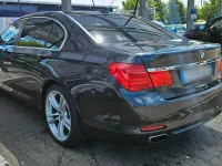 Gebraucht BMW 730L Sport Line 245 PS (180 kW) 2010 Grau Limousine