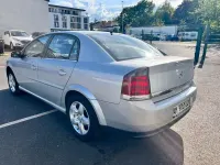 Gebraucht Opel Vectra Edition 147 PS (108 kW) 2009 Grau Limousine