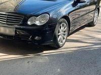 Gebraucht Mercedes 200 122 PS (89 kW) 2005 Schwarz Limousine