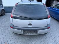 Gebraucht Opel Corsa 75 PS (55 kW) 2003 Silber Kleinwagen