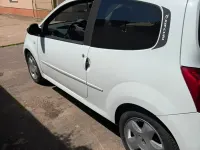 Gebraucht Renault Twingo Rip Curl 75 PS (55 kW) 2010 Weiß Kleinwagen