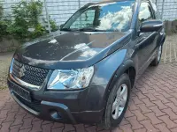 Gebraucht Suzuki Grand Vitara 129 PS (94 kW) 2011 Grau SUV