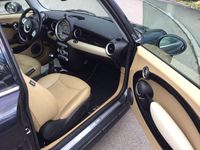 Usado Mini ONE 95 HP (69 kW) 2007 Preto Citadino