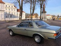 Gebraucht Mercedes C230 109 PS (80 kW) 1980 Grün Coupé
