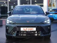 Nowe Cupra Leon 150 KM (110 kW) 2026 Niebieski Sedan/Limuzyna