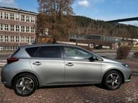 Gebraucht Toyota Auris Team 116 PS (85 kW) 2018 Grau Limousine