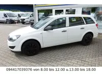 Gebraucht Opel Astra Selection 110 PS (80 kW) 2009 Schneeweiss/summitwhite/arctic Kombi