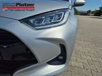 Neu Toyota Yaris Comfort 116 PS (85 kW) 2025 Silber Kleinwagen