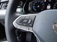 Gebraucht VW Passat Business 150 PS (110 kW) 2024 Grau Kombi