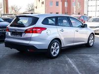 Gebraucht Ford Focus Business Edition 120 PS (88 kW) 2017 Moondust metallic Limousine