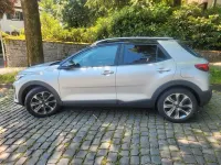 Gebraucht Kia Stonic Vision 120 PS (88 kW) 2018 Silber SUV