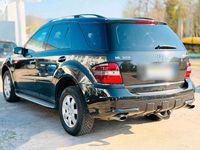 Gebraucht Mercedes ML320 AMG 224 PS (164 kW) 2005 Schwarz SUV