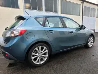 Używany Mazda 3 Edition 150 KM (110 kW) 2010 Niebieski Sedan/Limuzyna