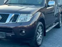 Gebraucht Nissan Navara 190 PS (139 kW) 2011 Violet Pickup