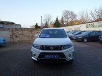 Gebraucht Suzuki Vitara 129 PS (94 kW) 2020 Weiß SUV