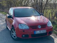 Gebraucht VW Golf V 140 PS (102 kW) 2007 Rot Kleinwagen
