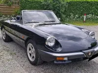 Gebraucht Alfa Romeo Spider 103 PS (75 kW) 1988 Schwarz Cabrio