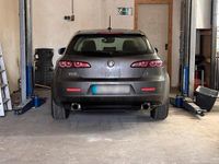 Second-hand Alfa Romeo 159 251 CP (184 kW) 2008 Gri Break