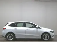 Gebraucht Mercedes B250e Style 160 PS (117 kW) 2021 Weiss Kleinwagen