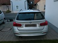 Gebraucht BMW 320 Advantage 163 PS (119 kW) 2018 Silber Kombi