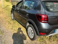Gebraucht Dacia Sandero Stepway 90 PS (66 kW) 2017 Grau Kleinwagen